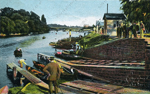 Molesey Lock - Rollers