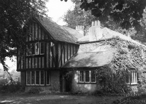 Mole Abbey Cottage