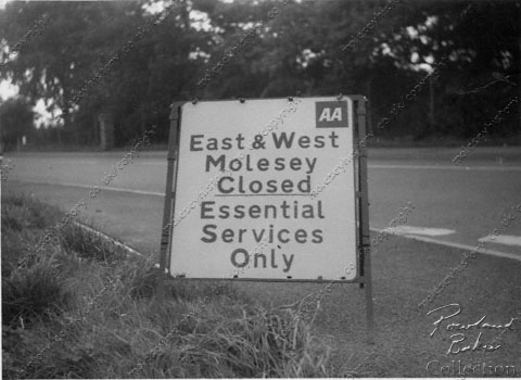 East and West Molesey closed sign